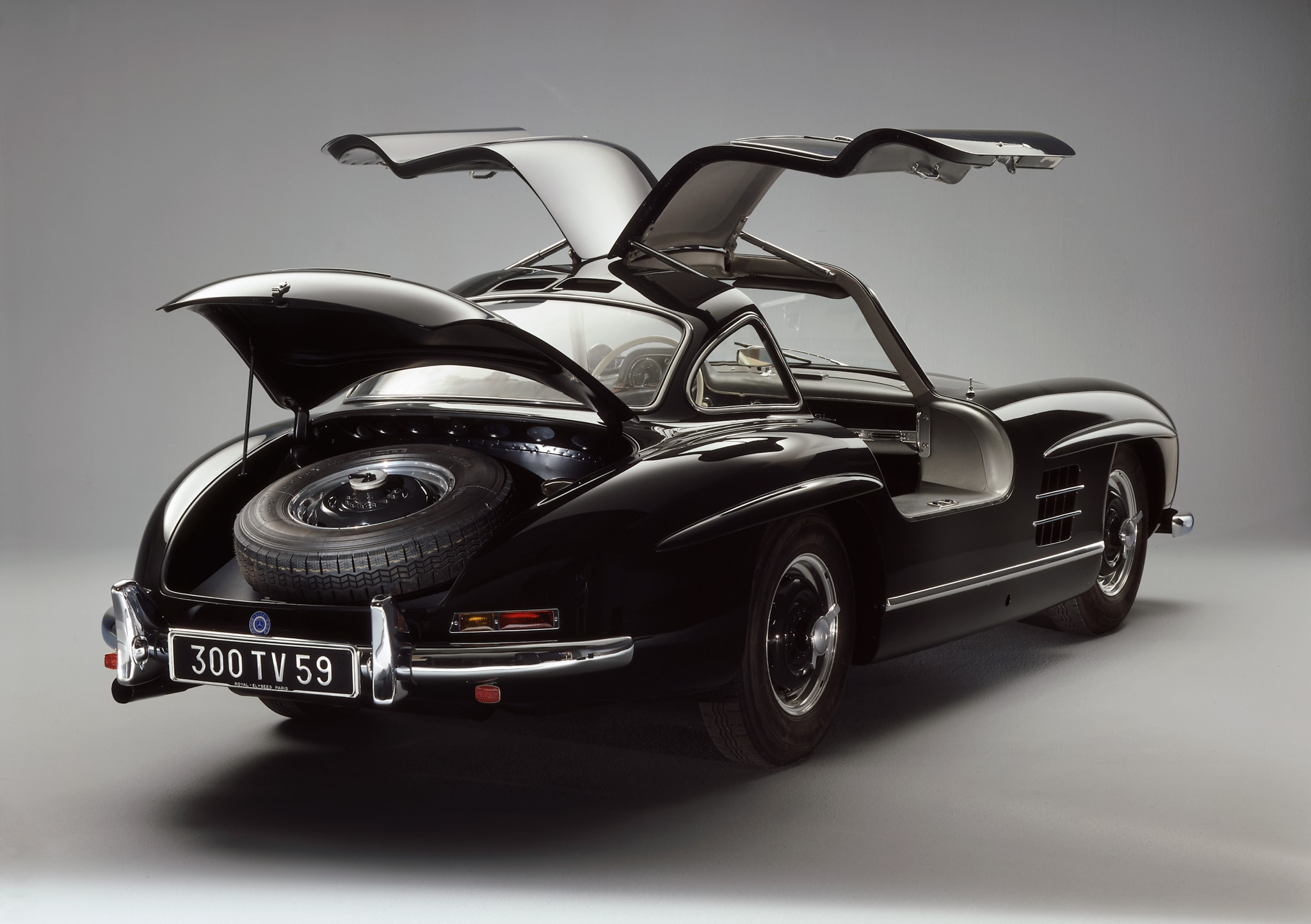 Axel Schuette SOLD 300 SL (1)