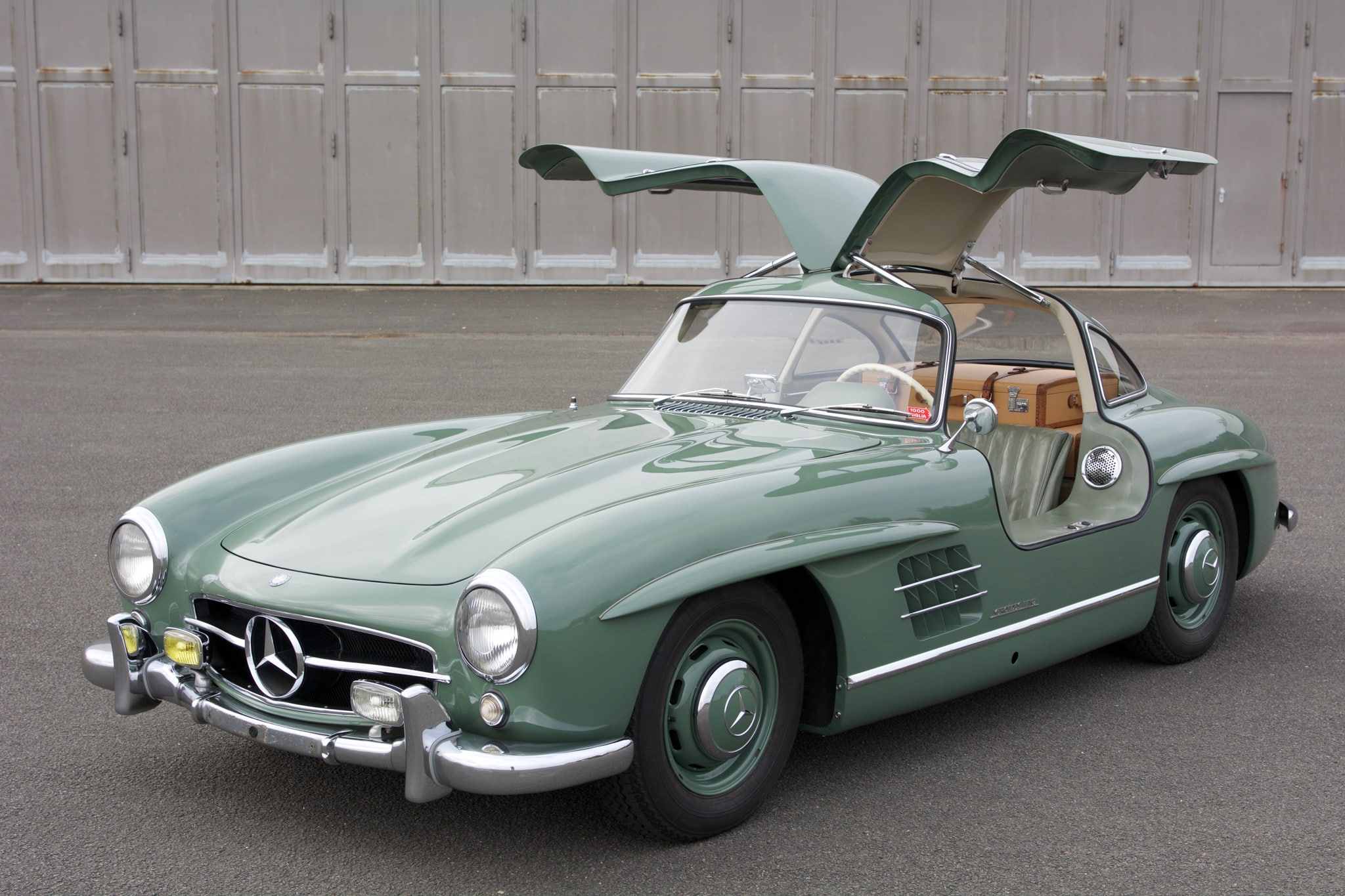 Axel Schuette SOLD 300 SL (10)