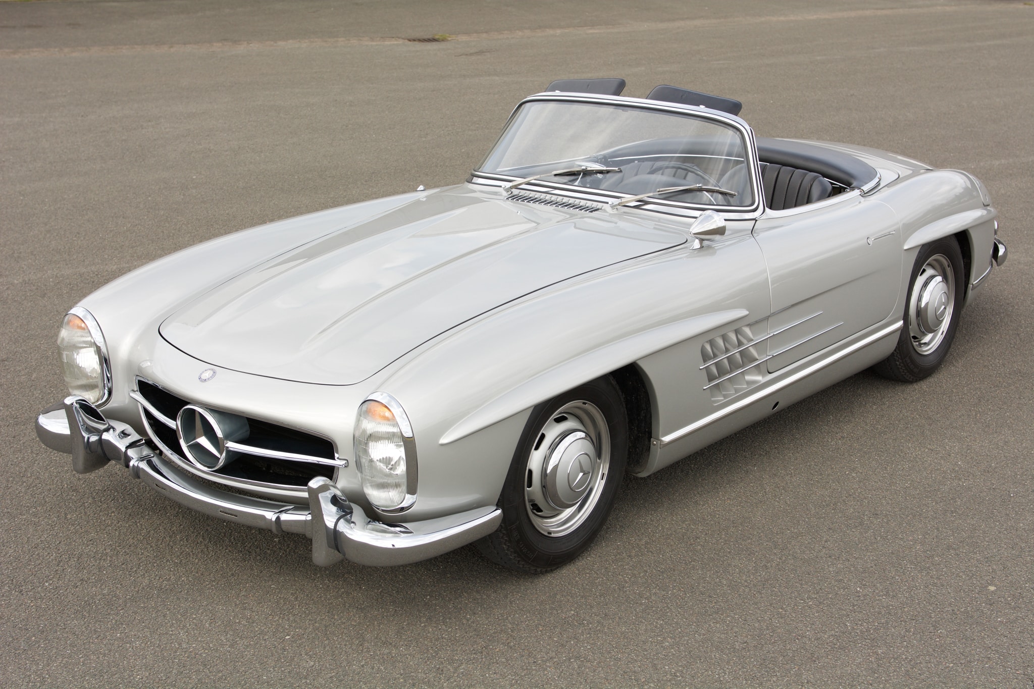 Axel Schuette SOLD 300 SL (12)