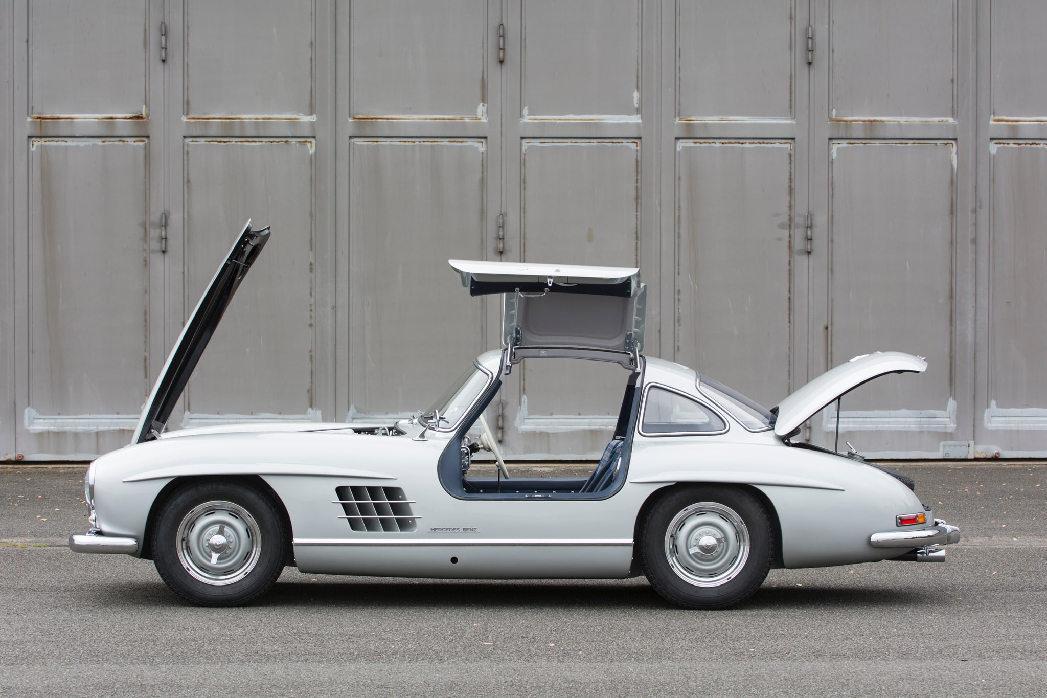 Axel Schuette SOLD 300 SL (7)