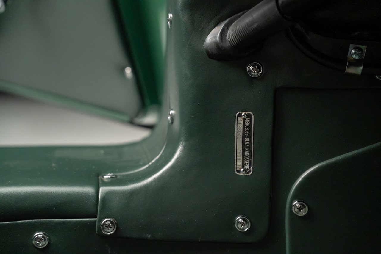 MB300SL Roadster grün - 28