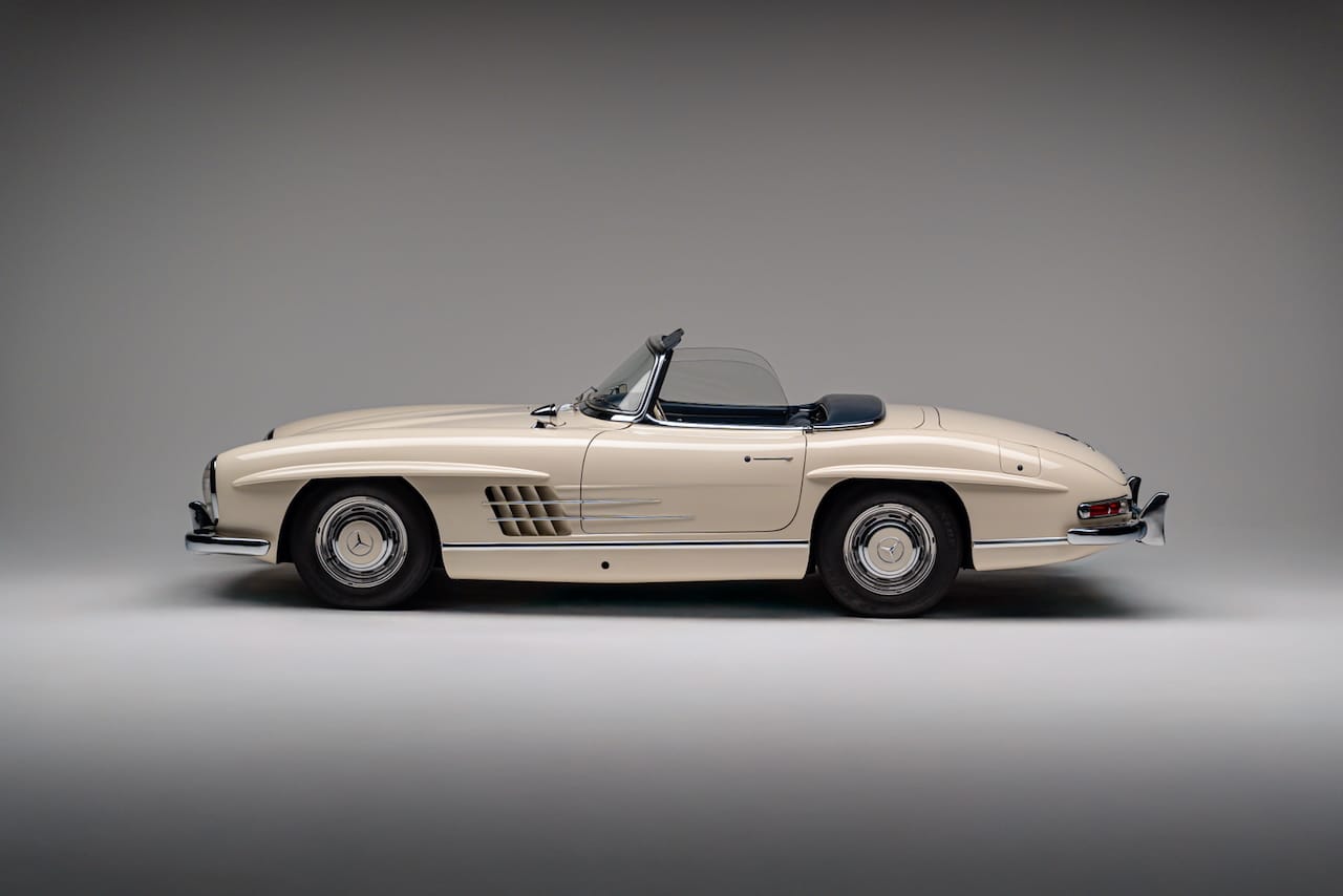 Mercedes-Benz 300 SL Roadster #0543 - 1
