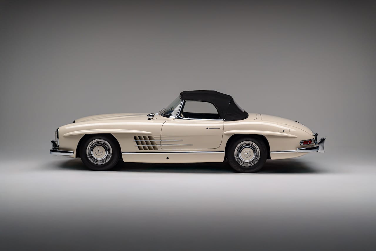 Mercedes-Benz 300 SL Roadster #0543 - 2