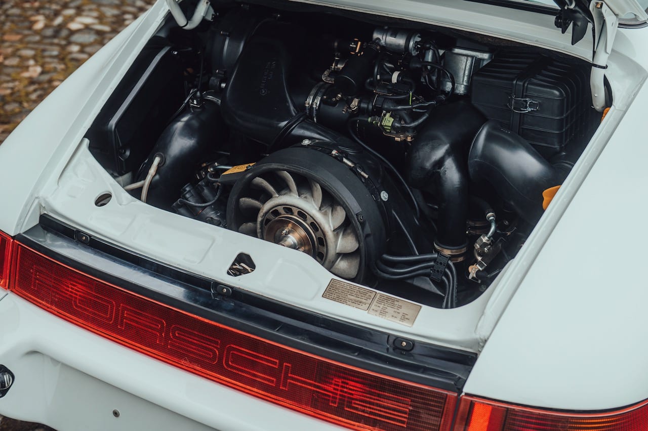 Porsche 964 RS - 28