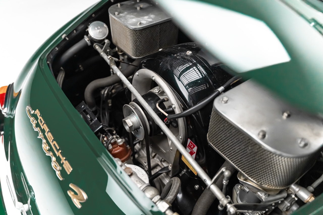 Porsche 356 Carrera 2 Cabrio - 27