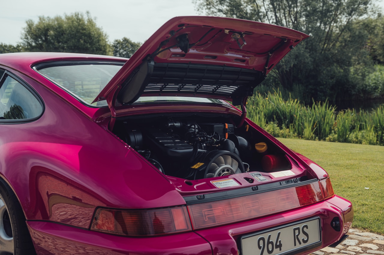 Porsche 964 RS - 25