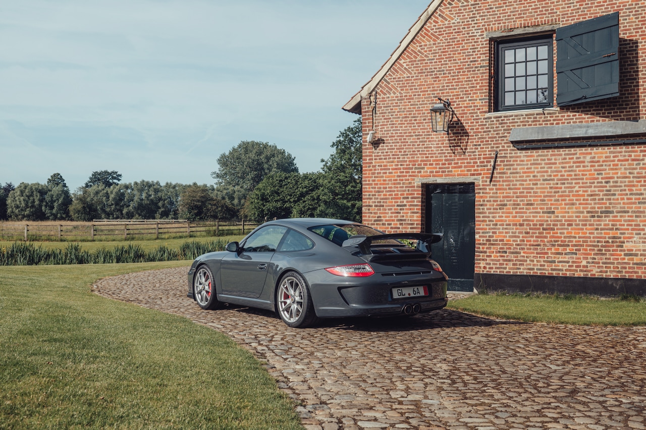 Porsche 997.2 GT3 - 4