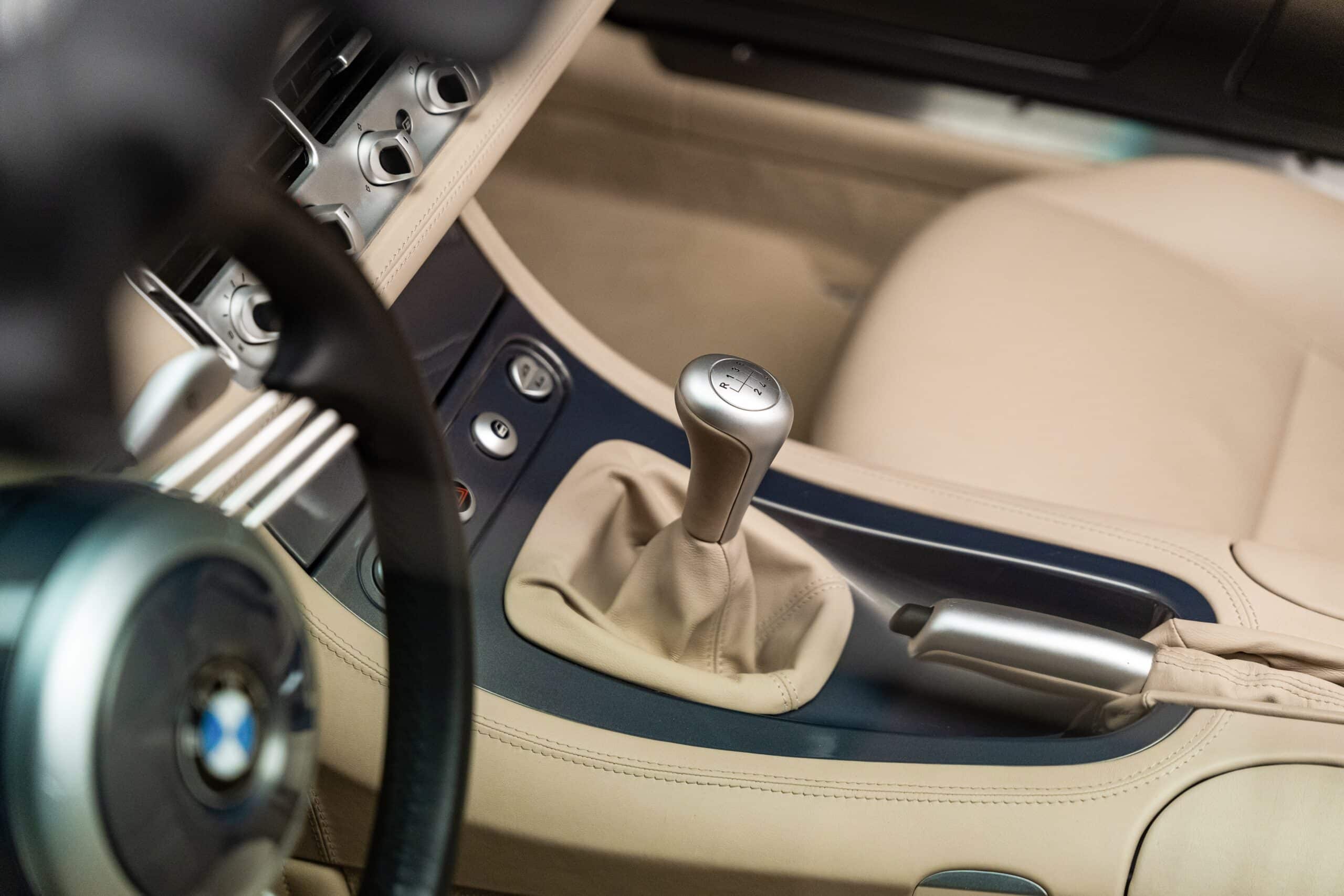BMW Z8 stratusgrau - 18