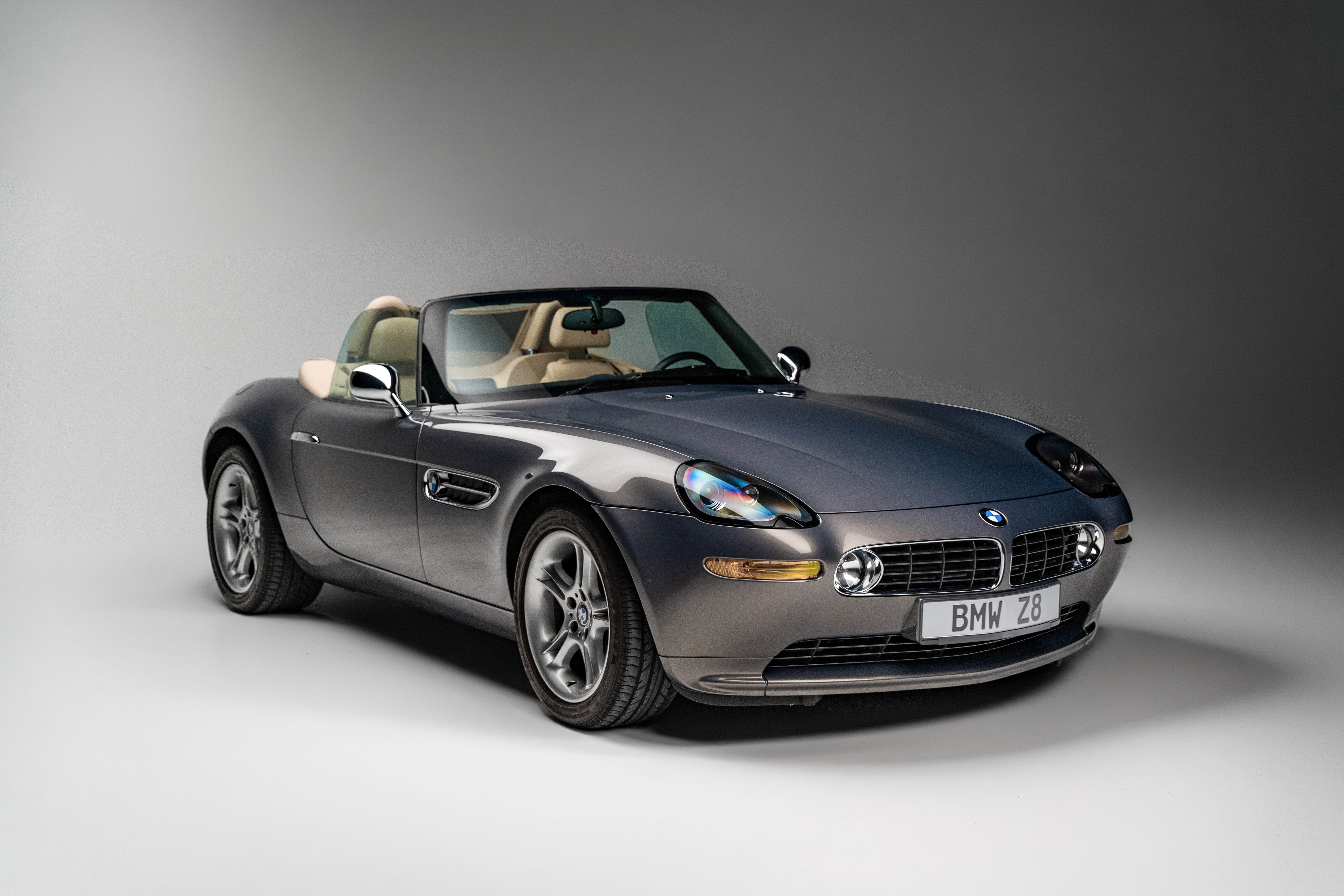 BMW Z8 stratusgrau - 6