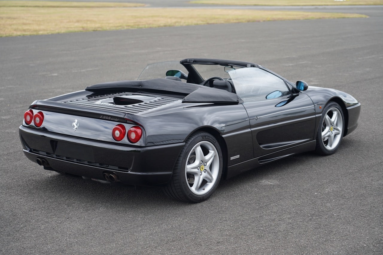 Ferrari 355 Spider - 11