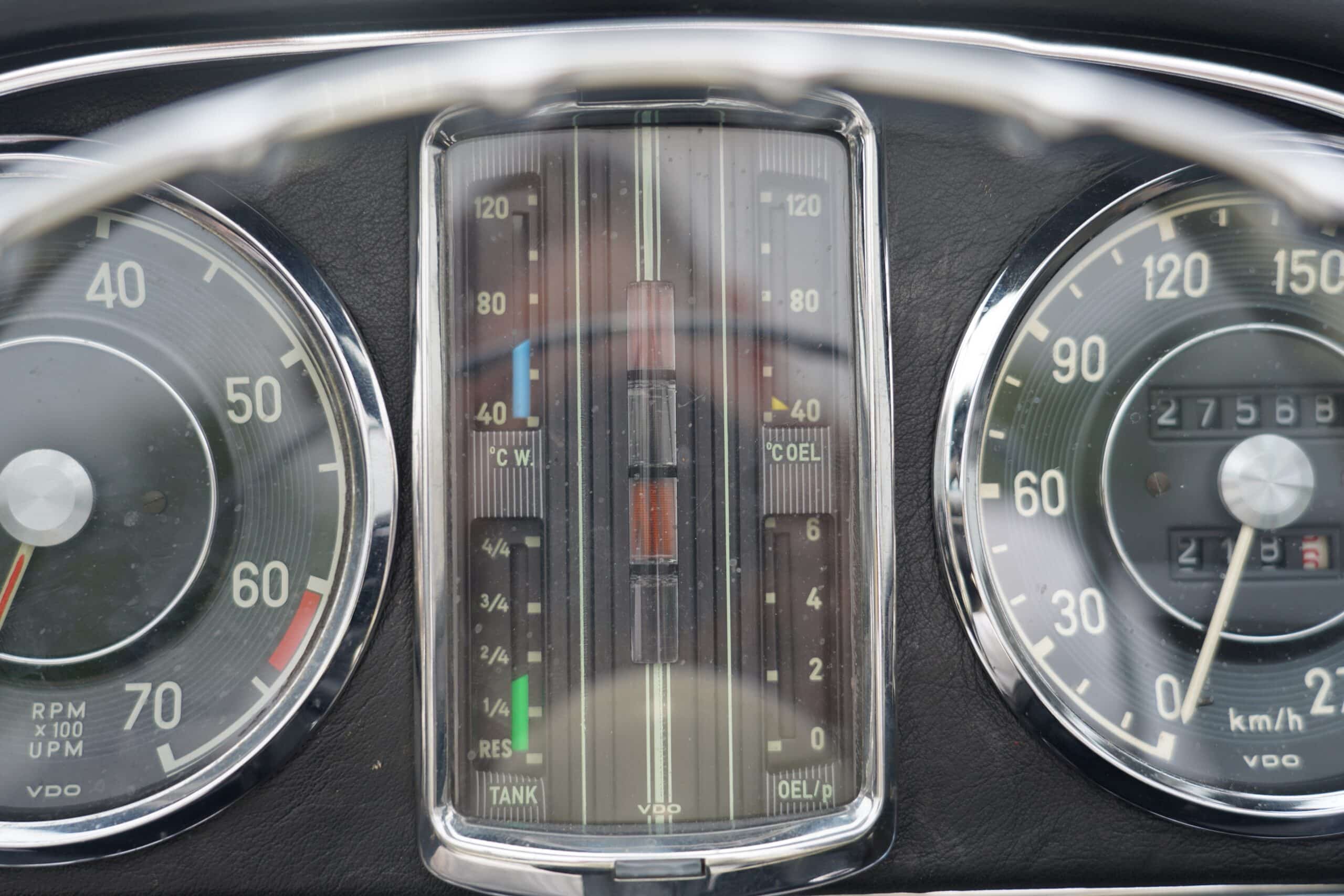 MB 300 SL Roadster - 10