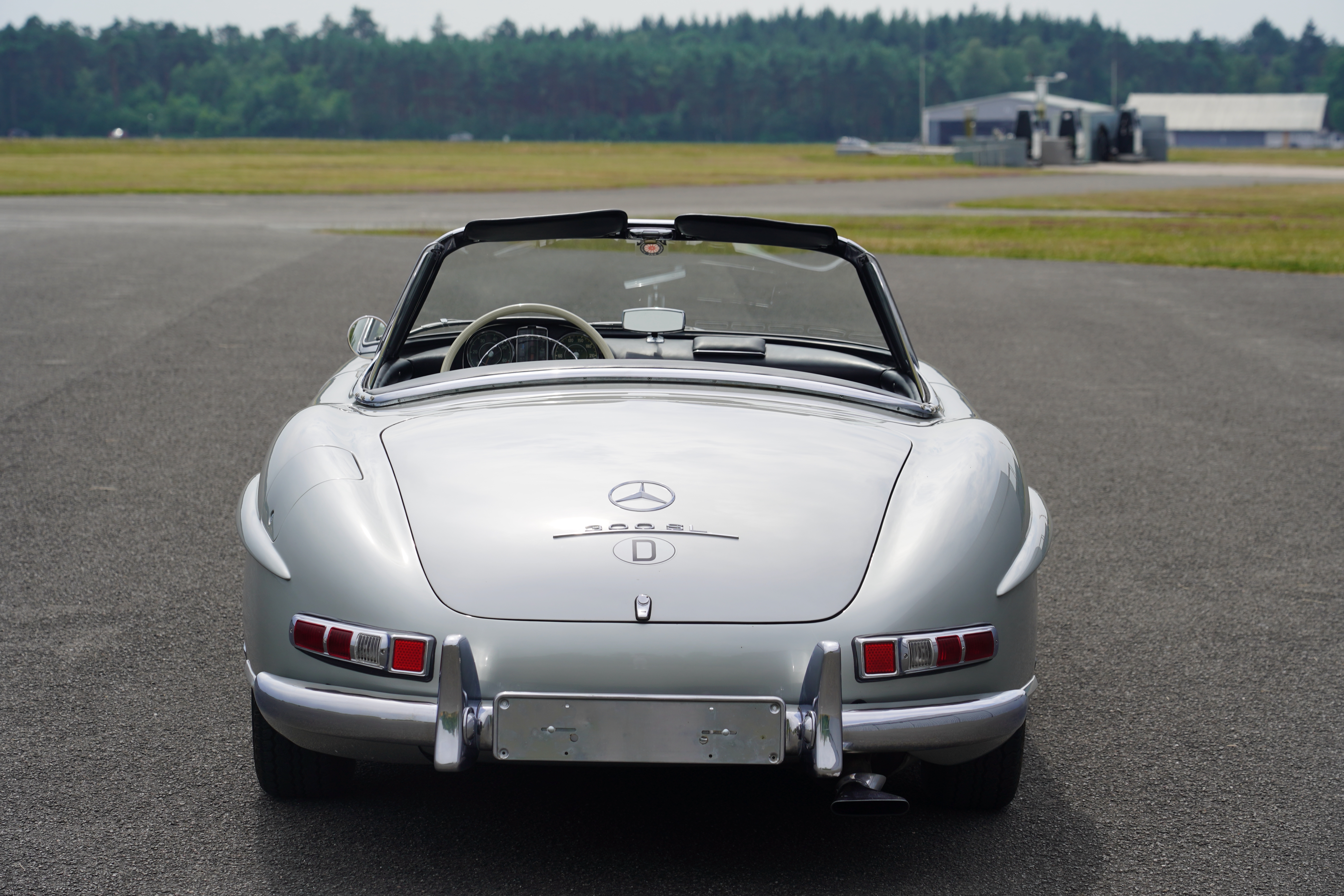 MB 300 SL Roadster - 4