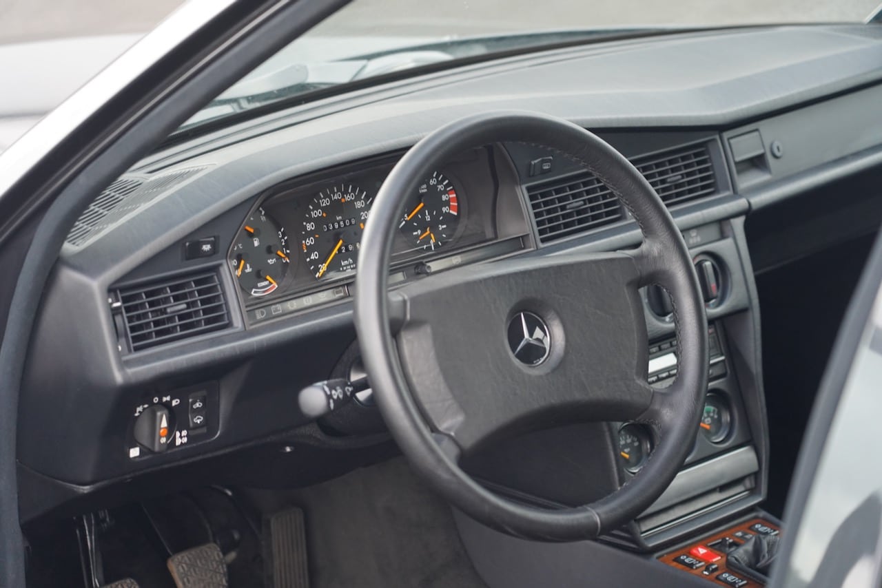 MB 190 Evolution II - 21